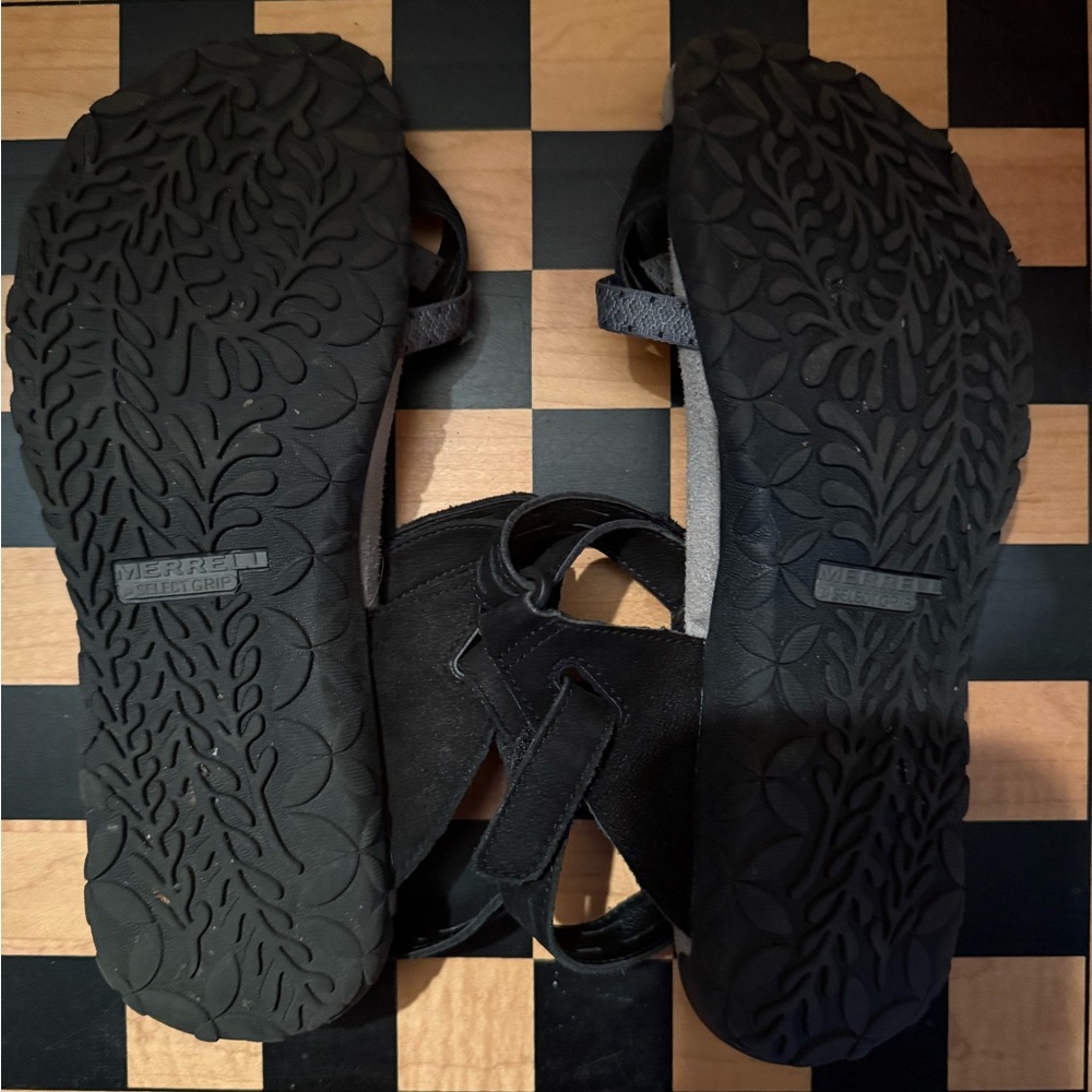 Merrell Women’s Sandals size 8 - Picture 2 of 3